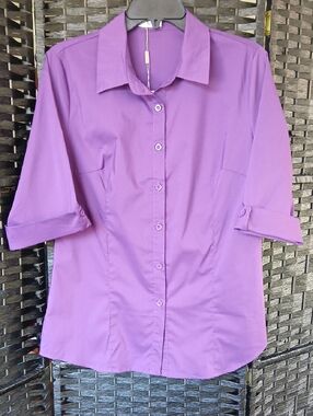 NWT Hot Touch Classic Button-Front Women's Shirt - Purple SZ M